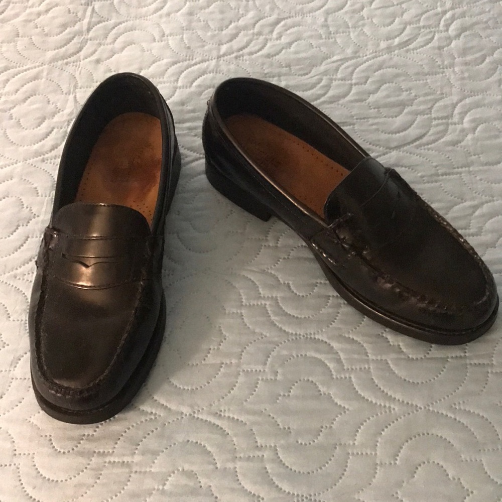 GH Bass Black Leather Loafers Weejuns Katherine